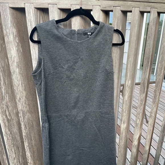 Dress - Picture 1 of 3